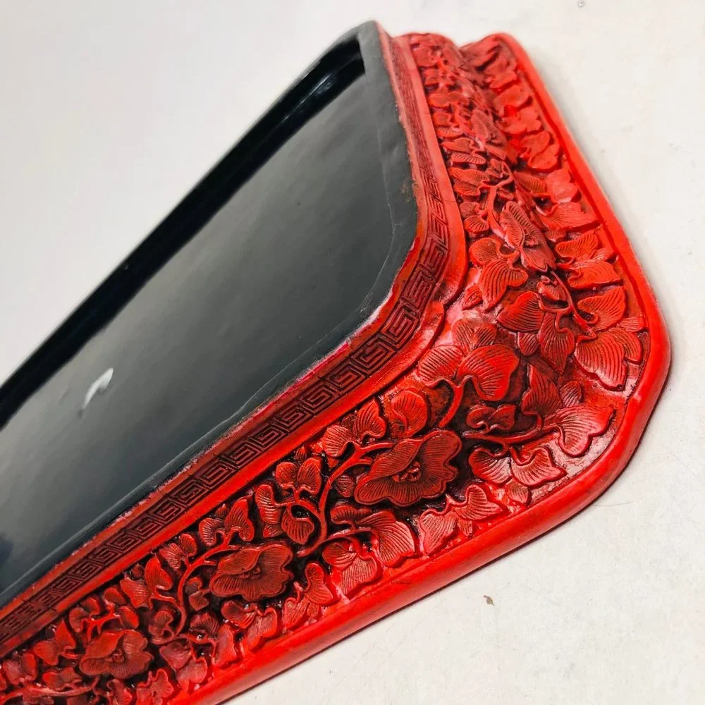 Vtg Chinese Cinnabar Style Resin Dragons Tray